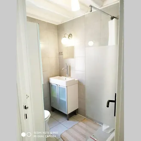Maison Montfermeilloise Entre Paris Et Disneyland *