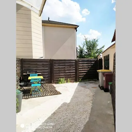 Hébergement de vacances Maison Montfermeilloise Entre Paris Et Disneyland *